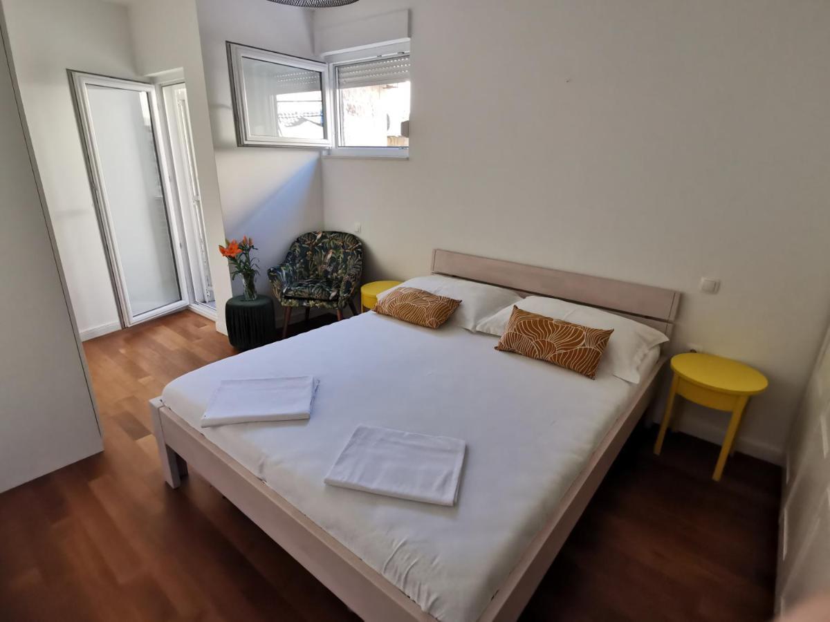 Apartman R.R. 오미스 외부 사진